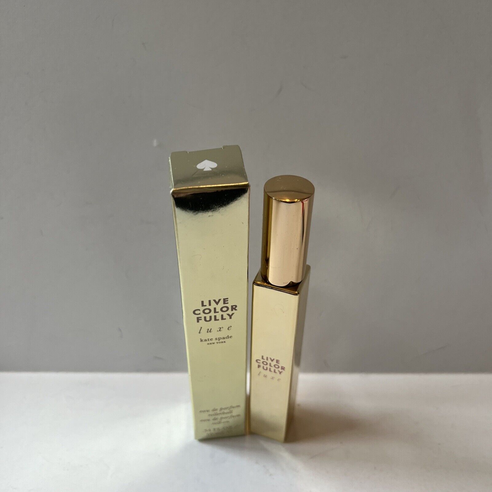 LIVE COLOR FULLY LUXE ROLL-ON